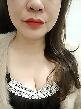 Girl Shy2000 online show from 03-10-26, 10:36