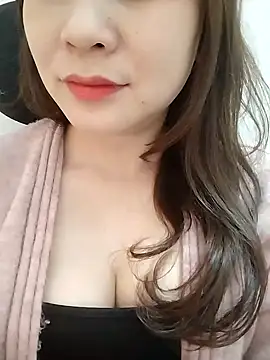 Girl Shy2000 online show from 03-10-26, 04:05