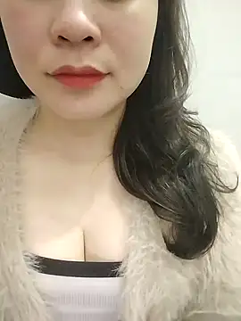 Girl Shy2000 online show from 02-02-26, 01:21