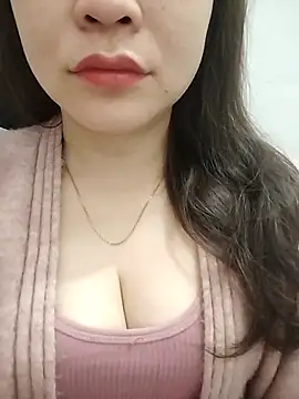 Girl Shy2000 online show from 02-20-26, 12:07