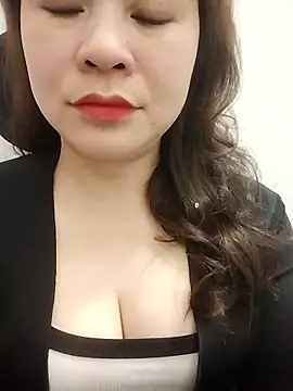 Girl Shy2000 online show from 02-26-26, 03:34