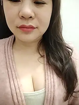 Girl Shy2000 online show from 02-23-26, 10:32