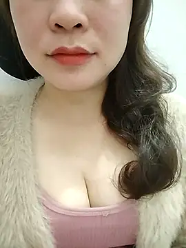 Girl Shy2000 online show from 03-07-26, 12:21