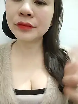 Girl Shy2000 online show from 02-03-26, 09:47