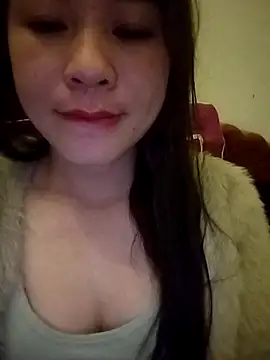 Girl Shy2000 online show from 12-02-25, 06:42