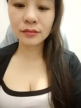 Girl Shy2000 online show from 11-15-25, 11:25