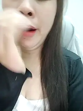 Girl Shy2000 online show from 11-11-25, 10:15