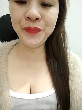 Girl Shy2000 online show from 12-04-25, 12:15