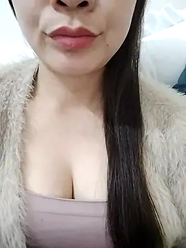 Girl Shy2000 online show from 11-23-25, 12:31