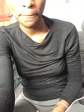 Caramel102004 online show from 06-04-26, 11:48