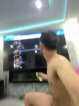 Snapshot of Moisesjrtapia chatting on 03-09-26, 02:48 Moisesjrtapia online show from 03-09-26, 02:48