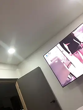 Snapshot of Moisesjrtapia chatting on 01-12-26, 01:07 Moisesjrtapia online show from 01-12-26, 01:07