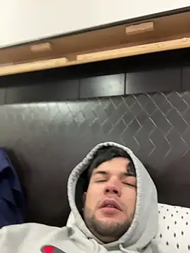 Snapshot of Moisesjrtapia chatting on 01-19-26, 02:10 Moisesjrtapia online show from 01-19-26, 02:10