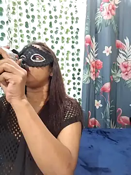 Snapshot of shani_taniya chatting on 01-19-26, 03:27 shani taniya online show from 01-19-26, 03:27