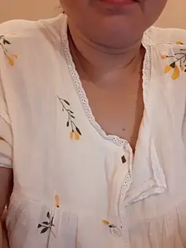 Snapshot of Kimkhaepretty chatting on 02-28-26, 12:38 Kimkhaepretty online show from 02-28-26, 12:38