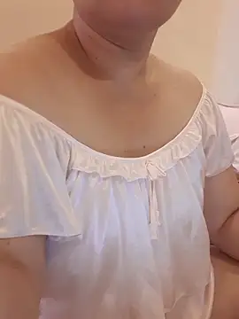 Snapshot of Kimkhaepretty chatting on 02-07-26, 11:57 Kimkhaepretty online show from 02-07-26, 11:57