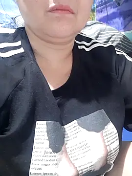 Snapshot of Kimkhaepretty chatting on 03-01-26, 02:28 Kimkhaepretty online show from 03-01-26, 02:28