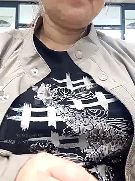 Kimkhaepretty online show from 11-21-25, 03:38