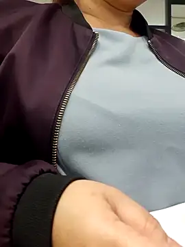 Kimkhaepretty online show from 12-15-25, 06:30