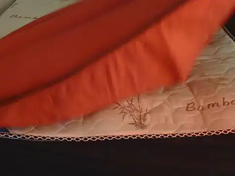 Snapshot of Horny-Alicia chatting on 10-14-25, 09:47 Horny-Alicia online show from 10-14-25, 09:47