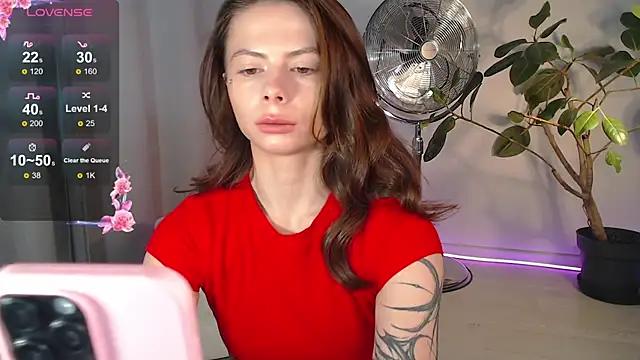 BellaAbey online show from 12-15-25, 09:59