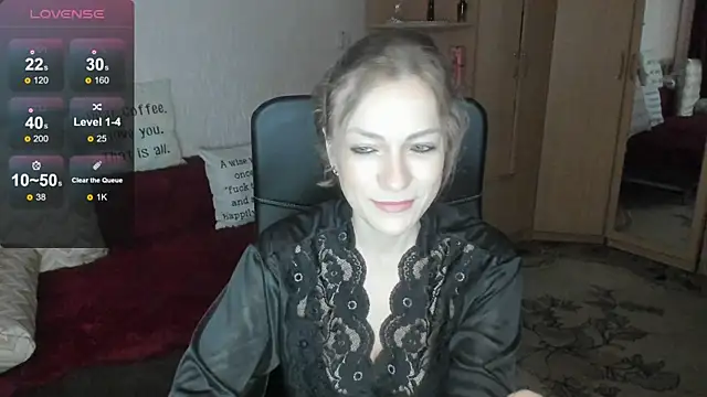 Snapshot of Tiffany_Bates chatting on 06-20-26, 11:15 Tiffany Bates online show from 06-20-26, 11:15