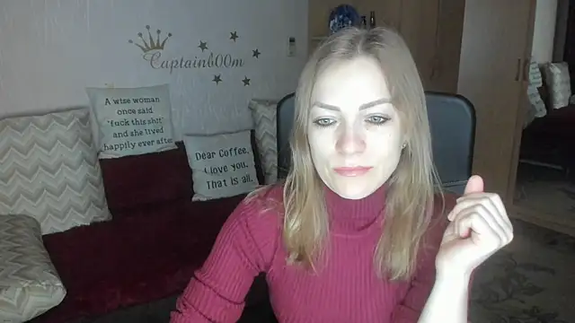 Tiffany Bates online show from 11-07-25, 03:11