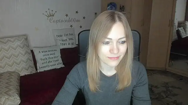 Tiffany Bates online show from 12-14-25, 03:24