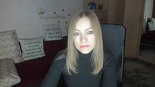 Tiffany Bates online show from 11-28-25, 03:50