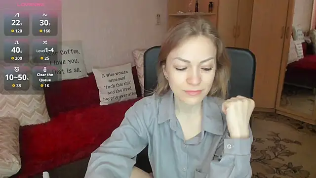 Tiffany Bates online show from 04-10-26, 08:32