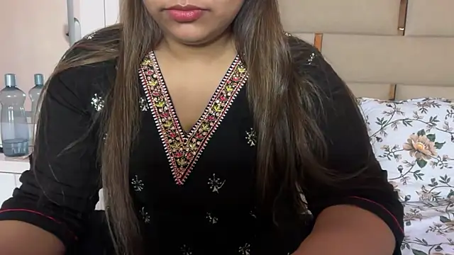Miss Rose   online show from 06-22-26, 06:27