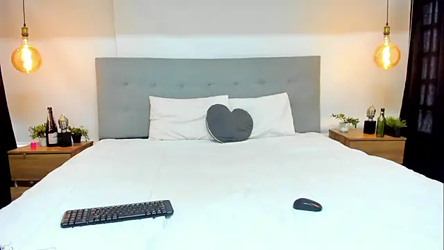 KelaniSilva online show from 10-28-25, 07:57