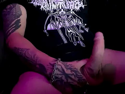 Snapshot of Sinner___ chatting on 09-30-25, 11:00 Sinner online show from 09-30-25, 11:00