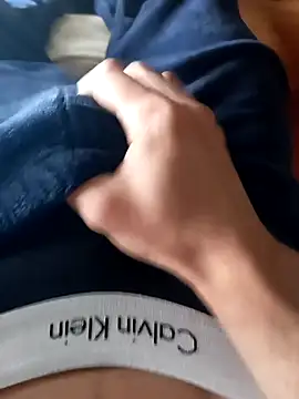 ruiiizz online show from 03-08-26, 09:34