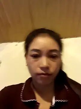Snapshot of Phiny_xx chatting on 10-14-25, 11:47 Phiny xx online show from 10-14-25, 11:47
