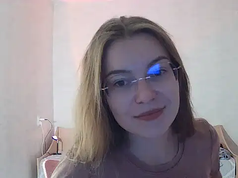 Melirynn online show from 10-27-25, 06:20