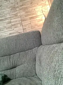 june cat online show from 01-13-26, 10:46