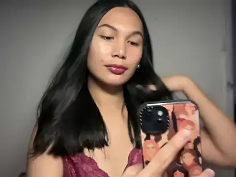 FelicityLincoln online show from 05-17-26, 02:39