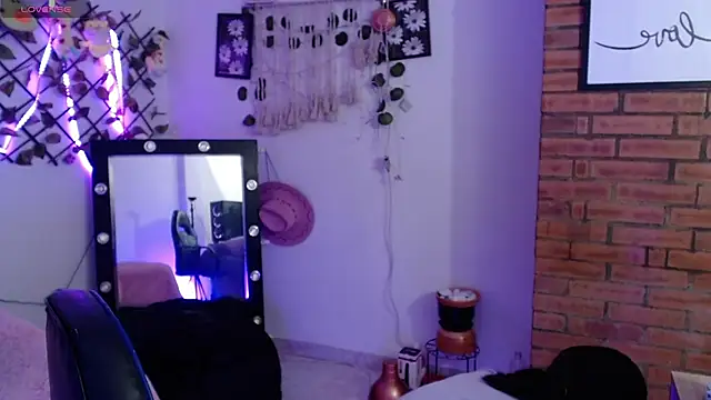 isa bunny18 online show from 10-07-25, 03:18