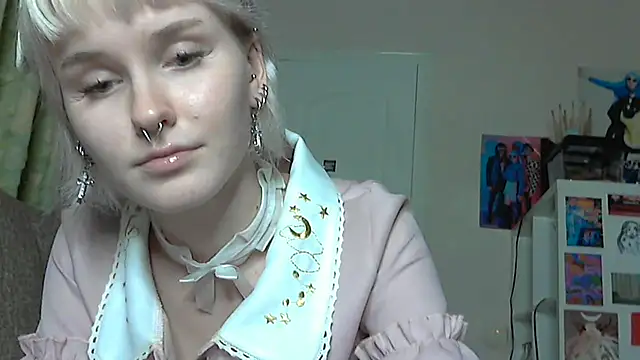 Paradoxy  online show from 12-04-25, 09:14