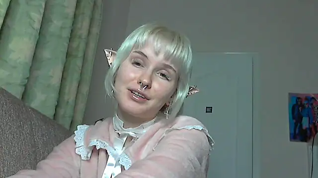 Paradoxy  online show from 12-14-25, 07:52