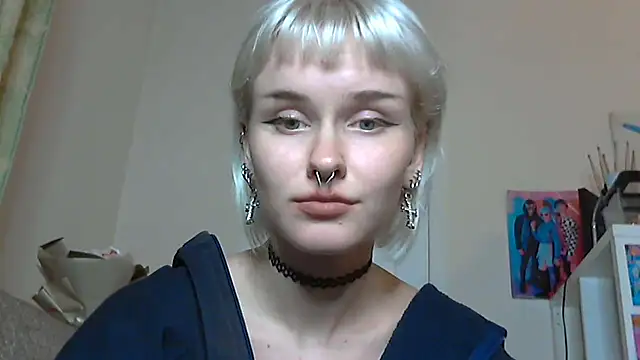 Paradoxy  online show from 10-11-25, 08:54