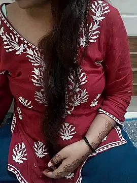 Snapshot of Minakshi_677 chatting on 10-15-25, 08:55 Minakshi 677 online show from 10-15-25, 08:55