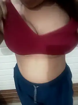 Minakshi 677 online show from 12-18-25, 05:28