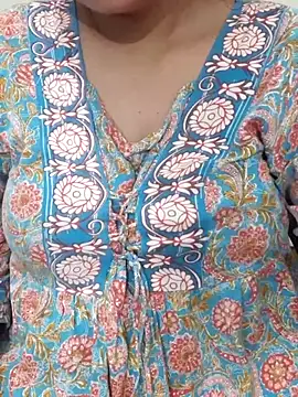 Snapshot of Minakshi_677 chatting on 10-06-25, 02:57 Minakshi 677 online show from 10-06-25, 02:57