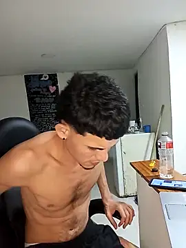 Pingasaboy20 online show from 10-17-25, 05:00