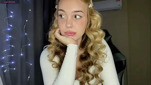 EvaCarter1 online show from 09-26-25, 09:16