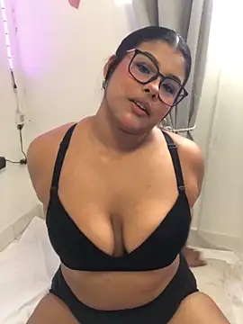 AnaBrowmn online show from 05-01-26, 03:50