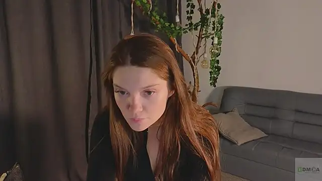 Snapshot of Nicole_Broown_ chatting on 06-12-26, 08:50 Nicole Broown online show from 06-12-26, 08:50