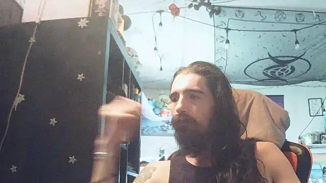 Neekaleek89 online show from 05-19-26, 11:12